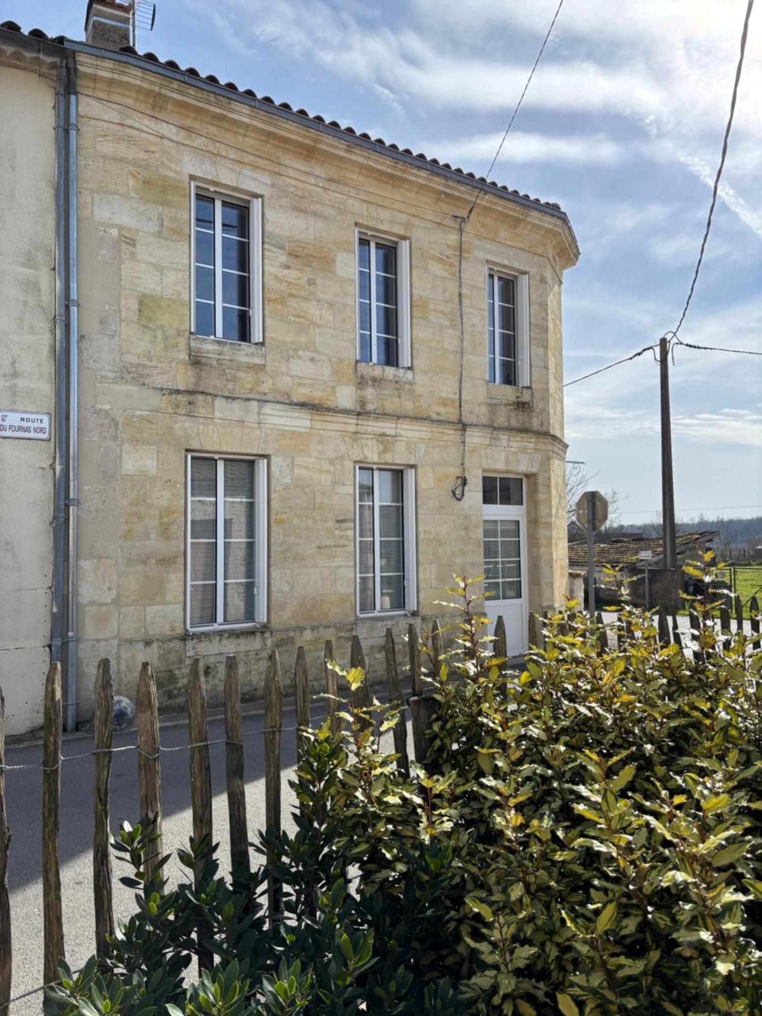 Chateau La Fon Du Berger Saint-Sauveur  Exterior photo